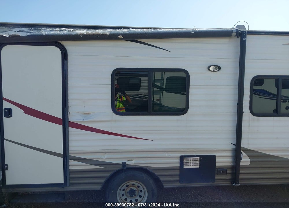 2015 COLEMAN CM-16FBS VIN: 4YDT16F1XFH931335
