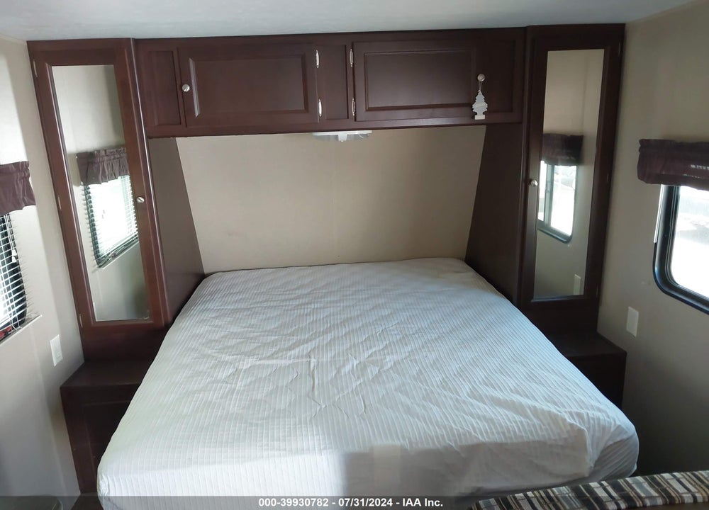 2015 COLEMAN CM-16FBS VIN: 4YDT16F1XFH931335