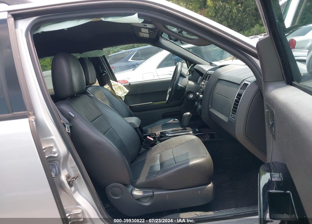 2011 FORD ESCAPE LIMITED VIN: 1FMCU9EG8BKB28081