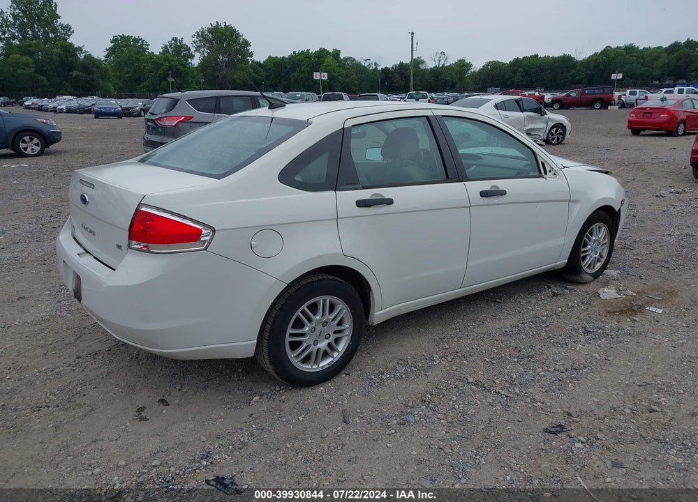 2010 FORD FOCUS SE VIN: 1FAHP3FN9AW223824