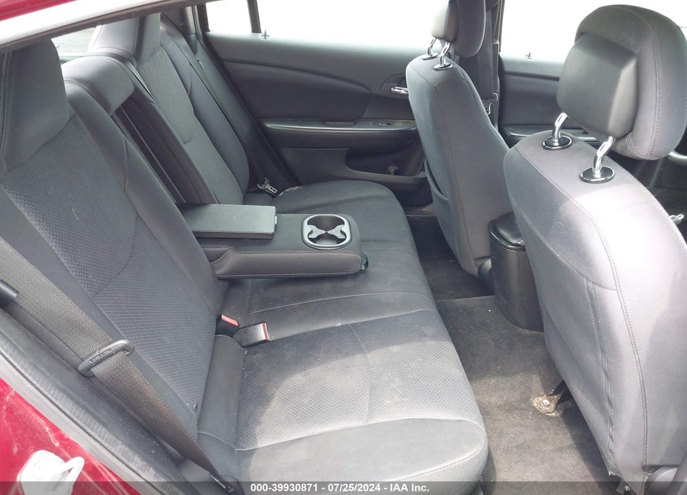 2012 CHRYSLER 200 LX VIN: 1C3CCBAB4CN320353