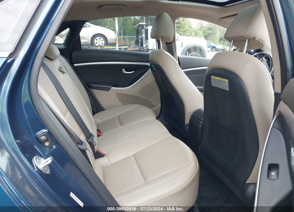 2014 HYUNDAI ELANTRA GT VIN: KMHD35LH5EU217398