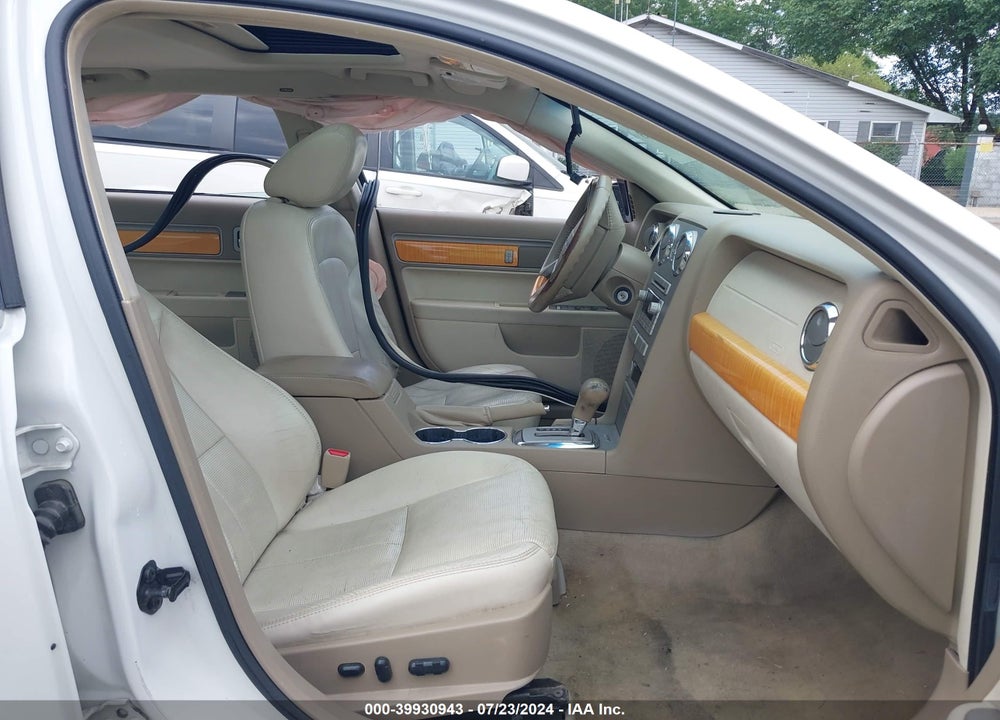 2009 LINCOLN MKZ VIN: 3LNHM26T89R615702