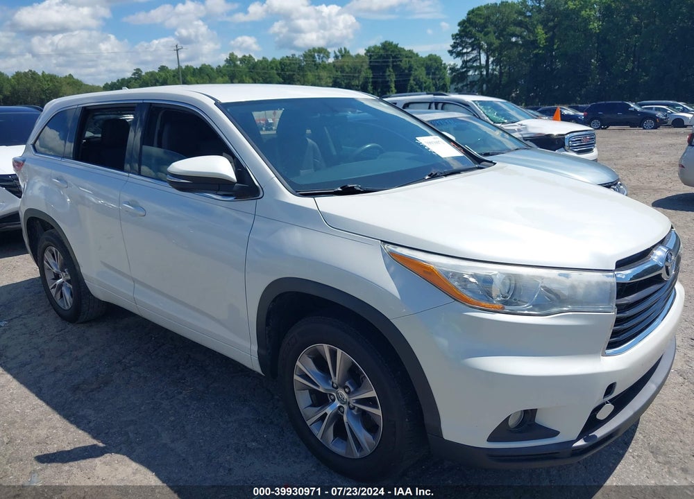 2015 TOYOTA HIGHLANDER LE PLUS V6 VIN: 5TDZKRFH9FS046127