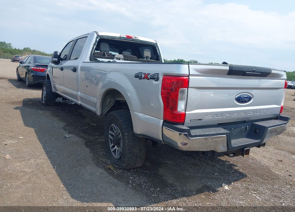 2018 FORD F-350 XL VIN: 1FT8W3BT8JEC99364