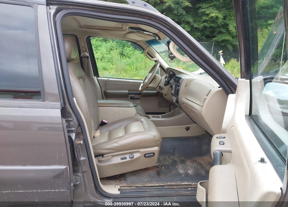 2005 FORD EXPLORER SPORT TRAC ADRENALIN/XLS/XLT VIN: 1FMDU77K95UB63859
