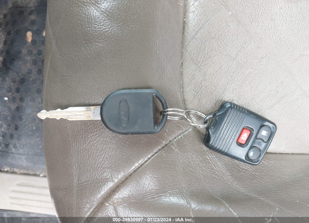 2005 FORD EXPLORER SPORT TRAC ADRENALIN/XLS/XLT VIN: 1FMDU77K95UB63859