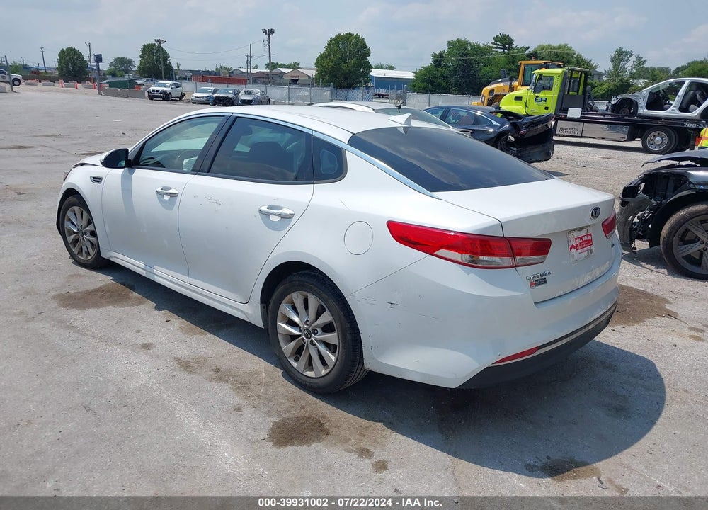 2017 KIA OPTIMA EX VIN: 5XXGU4L35HG157758