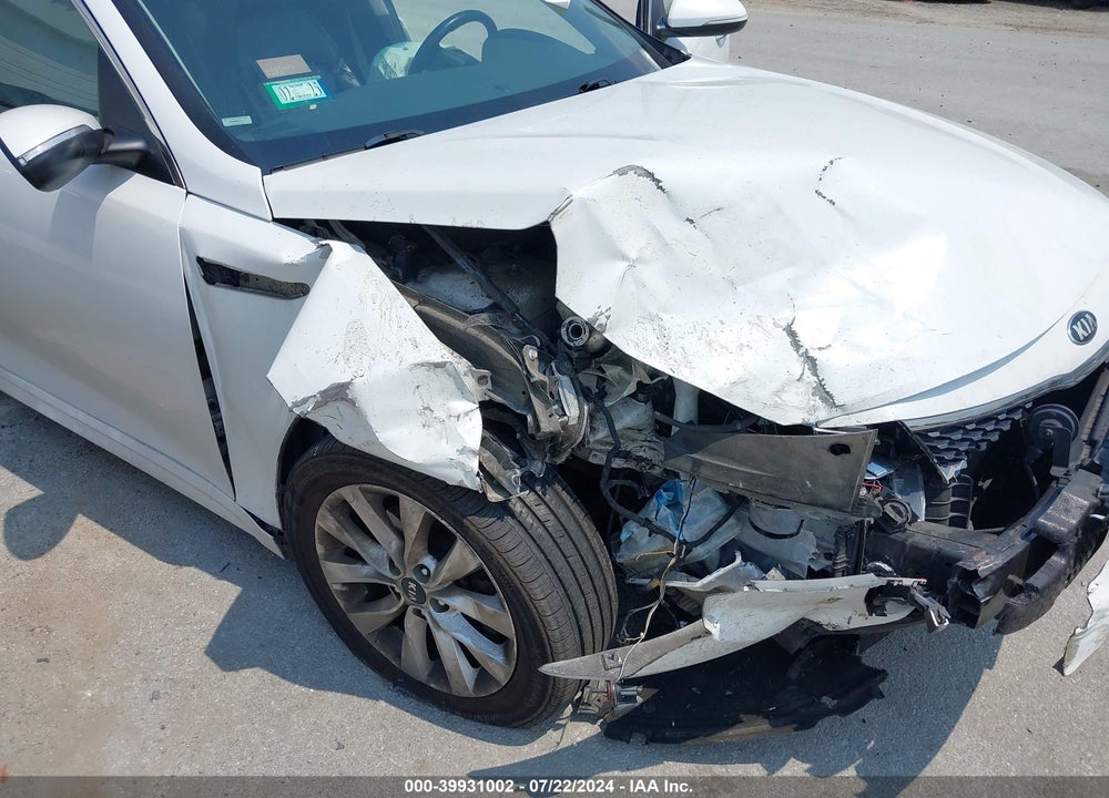2017 KIA OPTIMA EX VIN: 5XXGU4L35HG157758