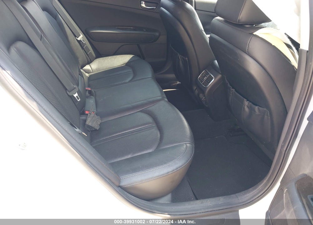 2017 KIA OPTIMA EX VIN: 5XXGU4L35HG157758