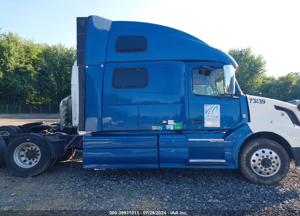 2014 VOLVO VN VNL VIN: 4V4NC9EH5EN169204