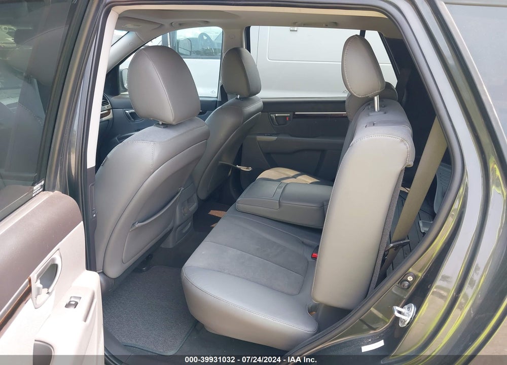 2010 HYUNDAI SANTA FE SE VIN: 5NMSH4AG3AH351409