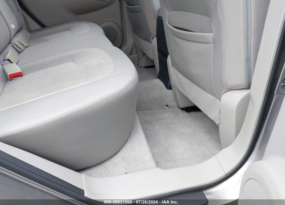 2013 NISSAN ROGUE S VIN: JN8AS5MV4DW602795