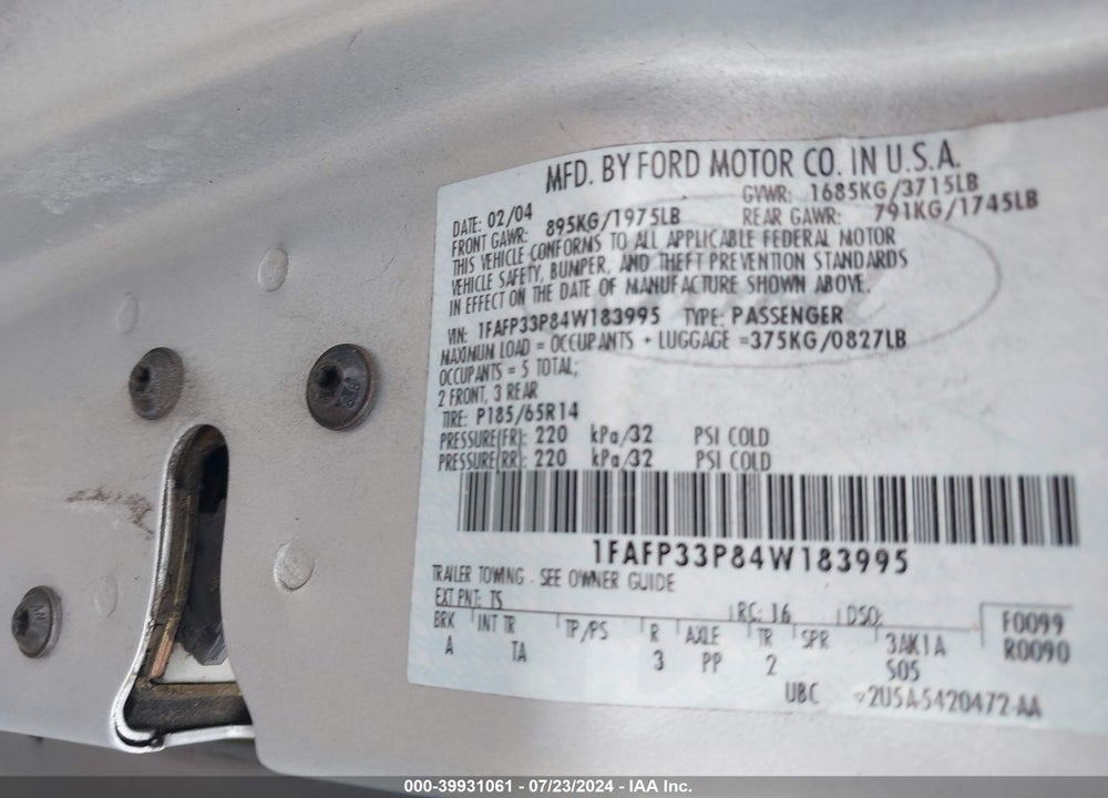 2004 FORD FOCUS LX VIN: 1FAFP33P84W183995