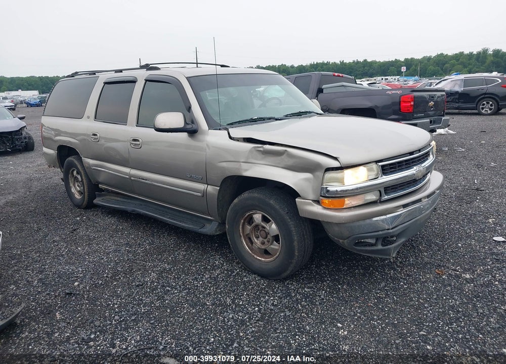 2000 CHEVROLET SUBURBAN 1500 LT VIN: 3GNFK16T7YG112174