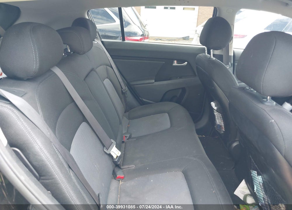 2016 KIA SPORTAGE LX VIN: KNDPB3AC1G7849705