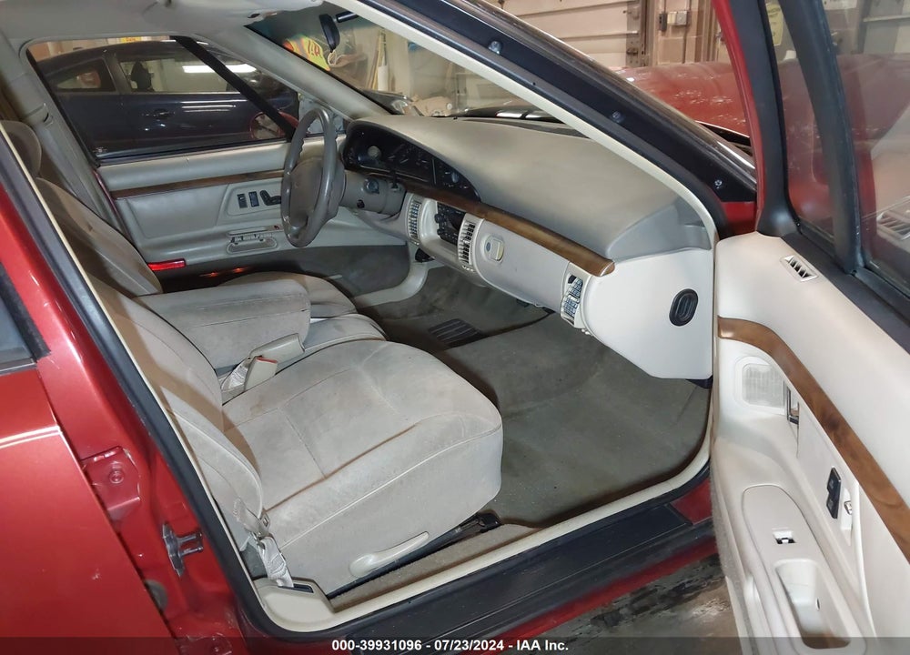 1997 OLDSMOBILE EIGHTY-EIGHT VIN: 1G3HN52K6V4812273