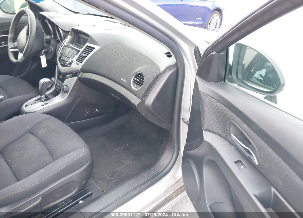2014 CHEVROLET CRUZE 1LT AUTO VIN: 1G1PC5SB9E7120582