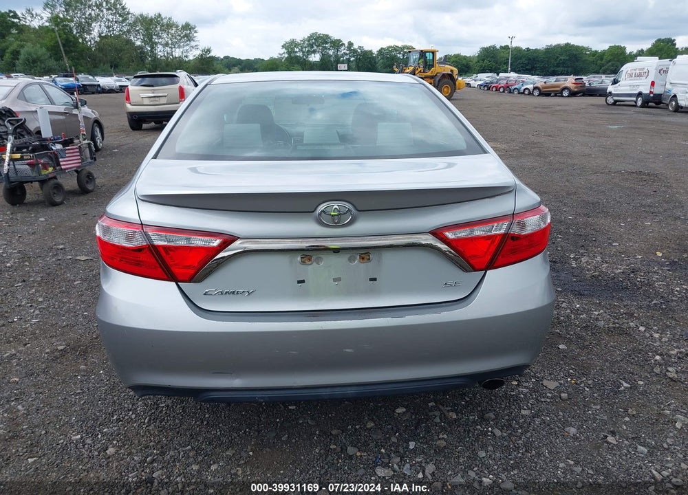 2015 TOYOTA CAMRY SE VIN: 4T1BF1FK8FU073278