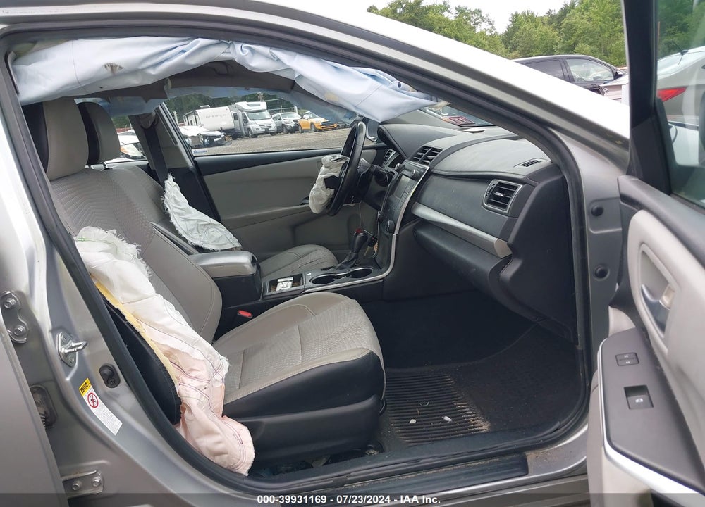 2015 TOYOTA CAMRY SE VIN: 4T1BF1FK8FU073278