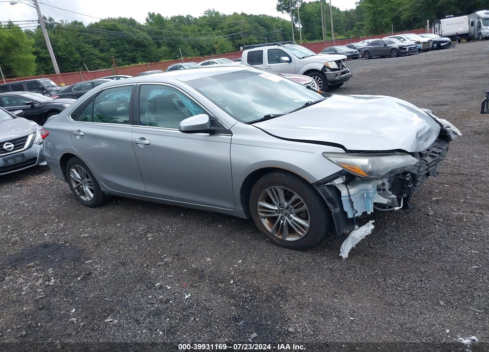 2015 TOYOTA CAMRY SE VIN: 4T1BF1FK8FU073278
