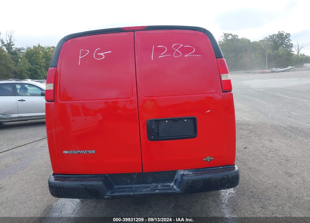 2008 CHEVROLET EXPRESS WORK VAN VIN: 1GCGG25C781231282