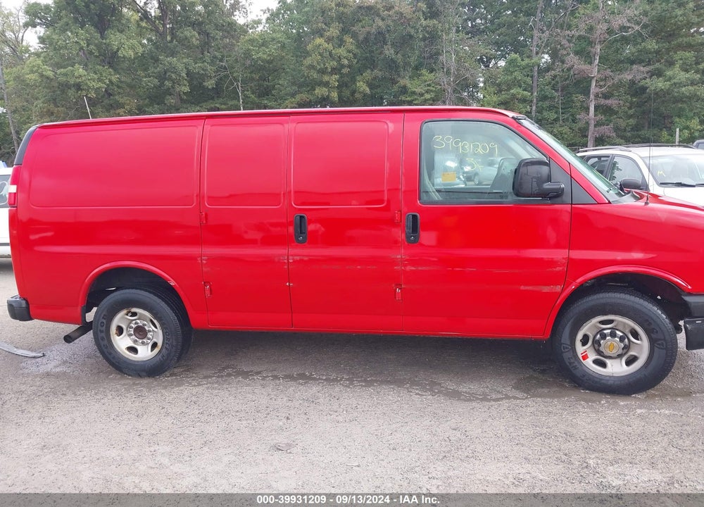 2008 CHEVROLET EXPRESS WORK VAN VIN: 1GCGG25C781231282