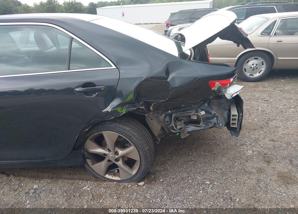 2014 TOYOTA CAMRY SE SPORT VIN: 4T1BF1FK0EU462138