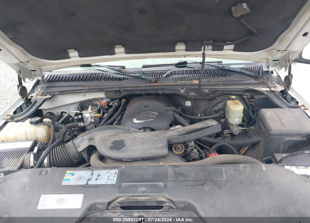 2002 CHEVROLET SUBURBAN 1500 LT VIN: 1GNEC16Z62J270752