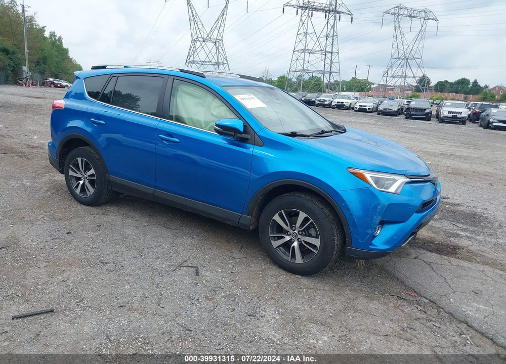 2018 TOYOTA RAV4 XLE VIN: JTMRFREV4JJ724834