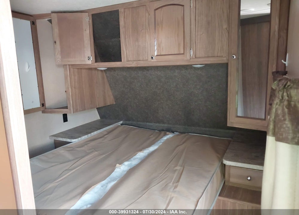 2017 SHASTA OTHER VIN: 5ZT2SHXB7HE008957