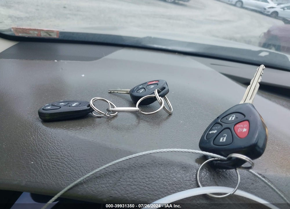 2007 TOYOTA CAMRY XLE VIN: 4T1BE46K97U042210