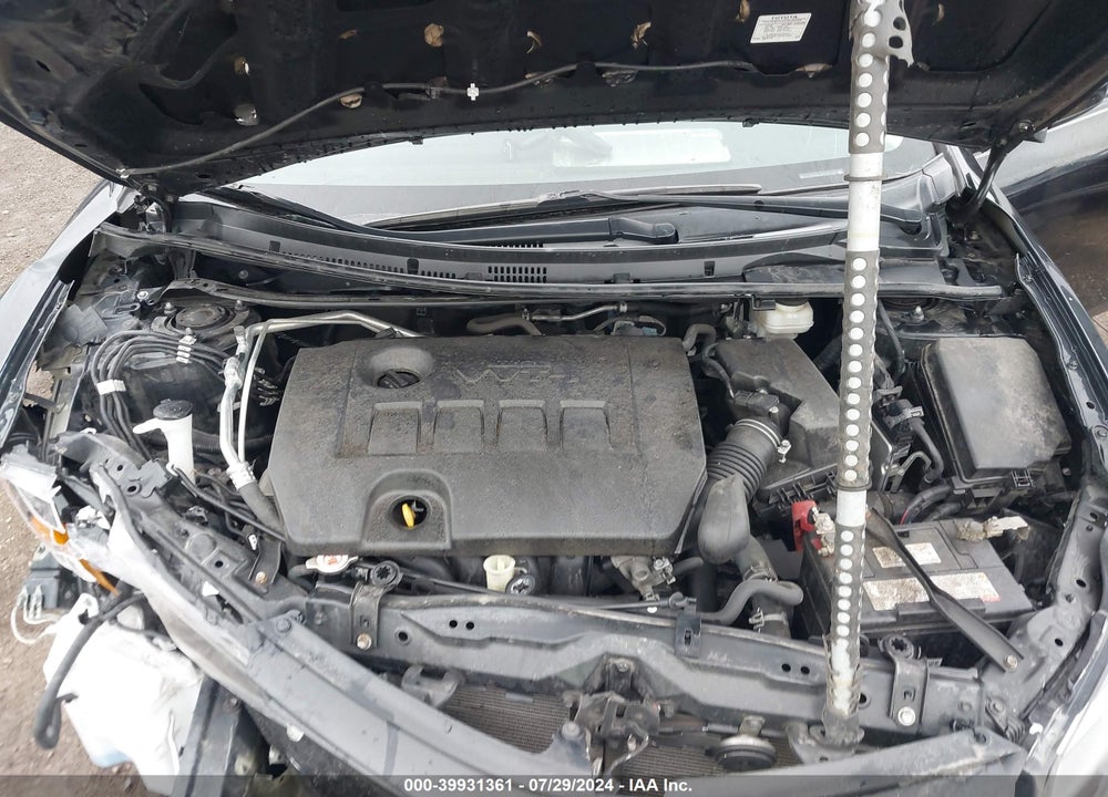 2019 TOYOTA COROLLA LE VIN: 2T1BURHE2KC181161