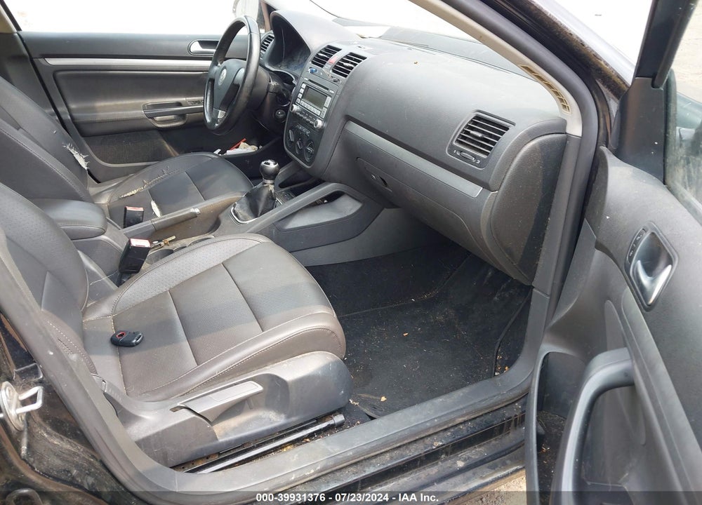 2008 VOLKSWAGEN JETTA SE/SEL VIN: 3VWRZ71K48M180756