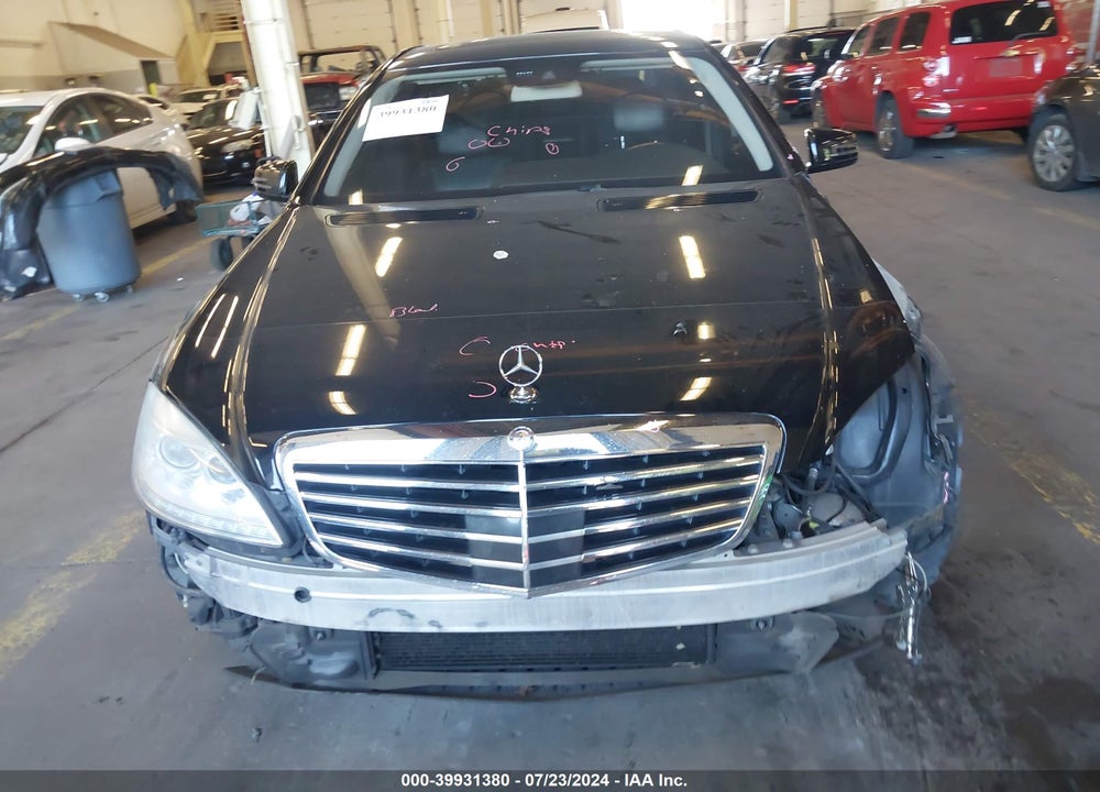 2011 MERCEDES-BENZ S 550 4MATIC VIN: WDDNG8GB1BA403530