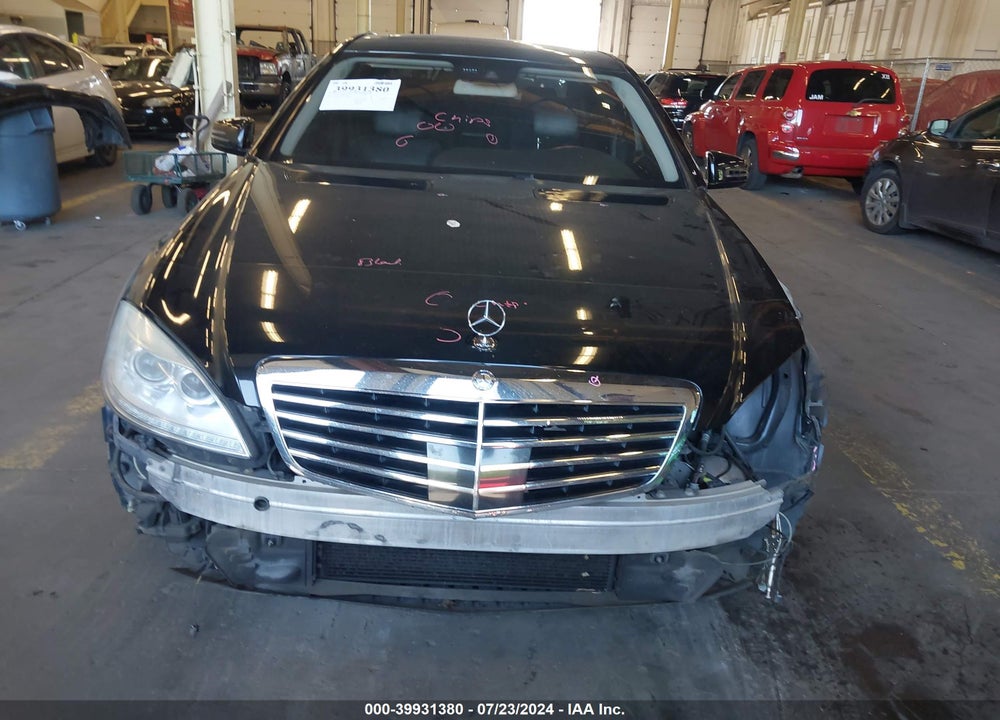 2011 MERCEDES-BENZ S 550 4MATIC VIN: WDDNG8GB1BA403530