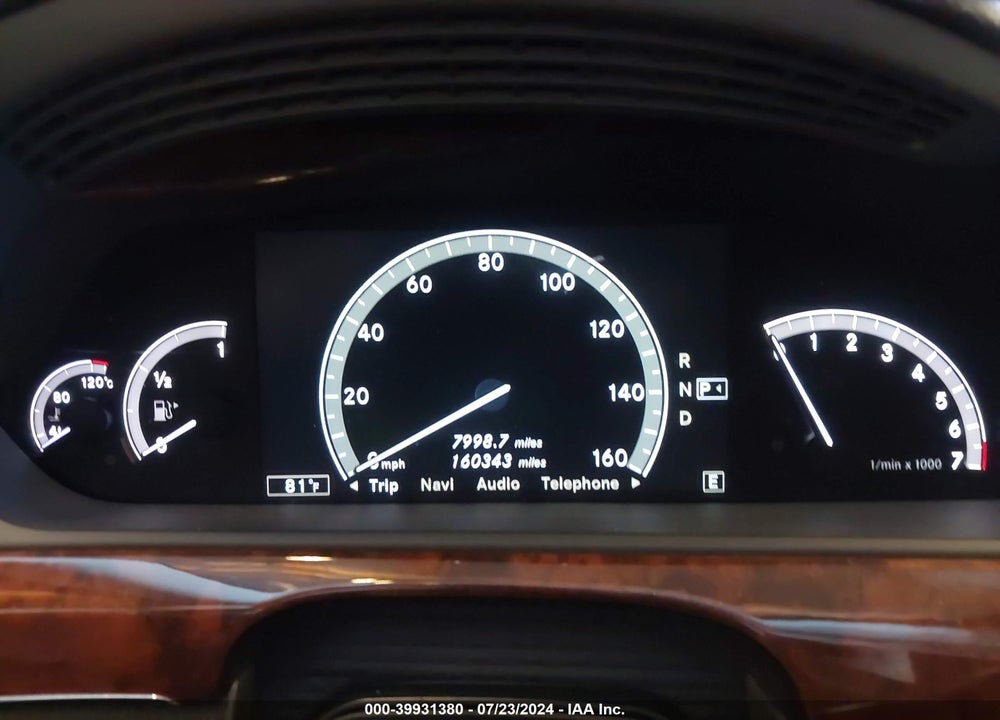 2011 MERCEDES-BENZ S 550 4MATIC VIN: WDDNG8GB1BA403530