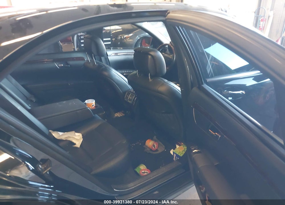2011 MERCEDES-BENZ S 550 4MATIC VIN: WDDNG8GB1BA403530
