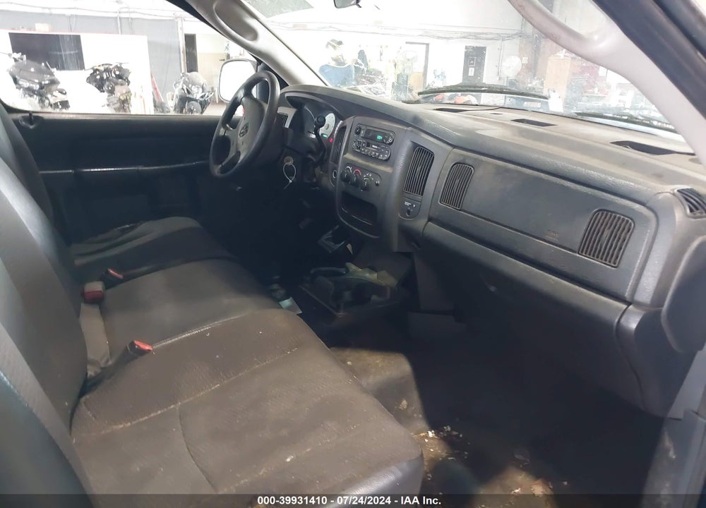 2002 DODGE RAM 1500 ST VIN: 1D7HA16N42J130942