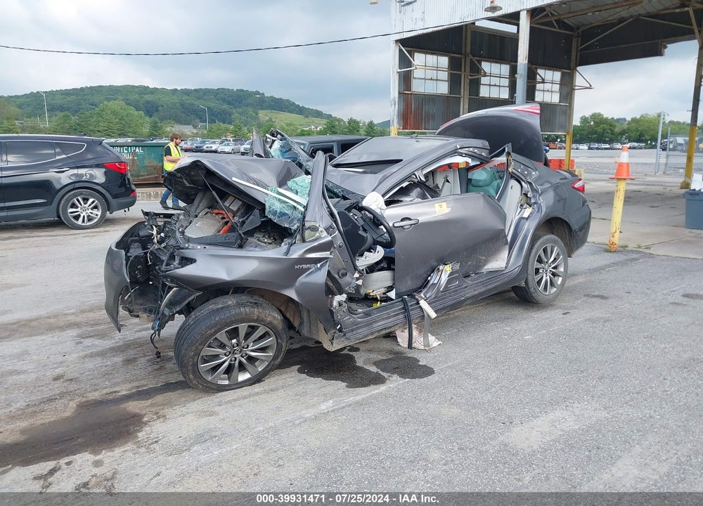 2016 TOYOTA CAMRY HYBRID XLE VIN: 4T1BD1FK4GU182800