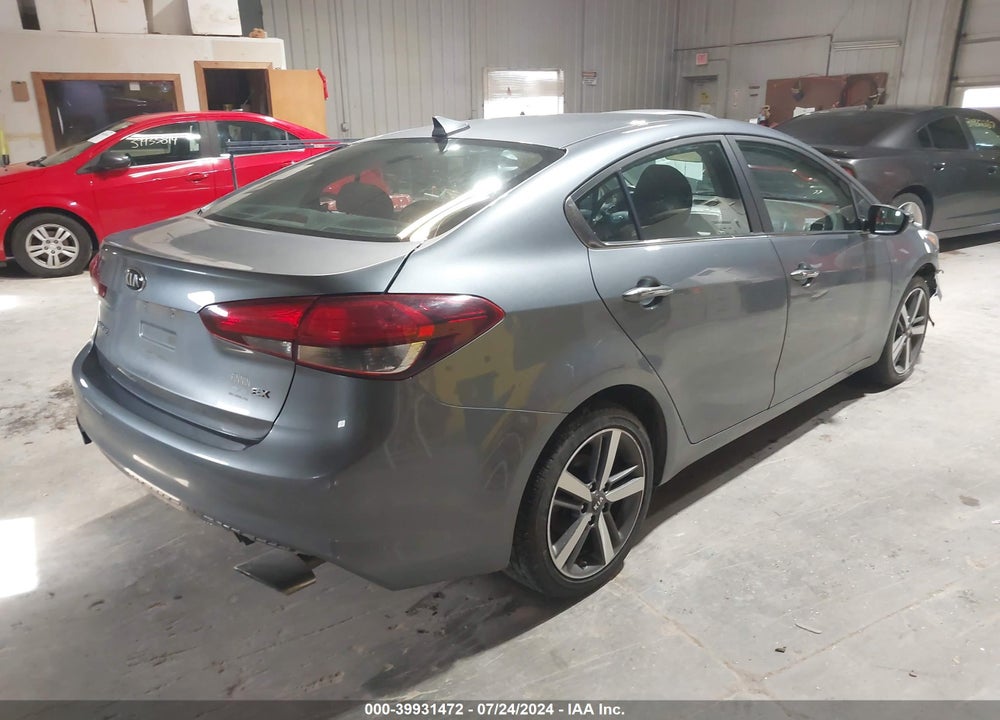 2017 KIA FORTE EX VIN: 3KPFL4A84HE038086