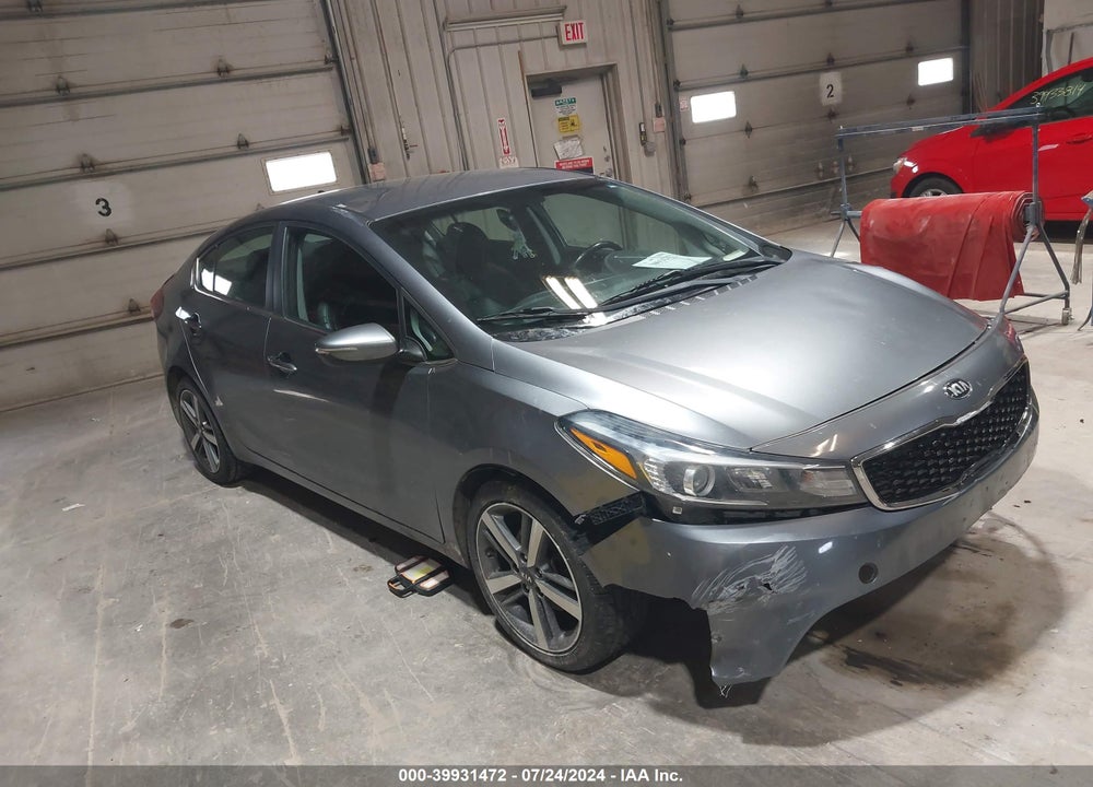2017 KIA FORTE EX VIN: 3KPFL4A84HE038086