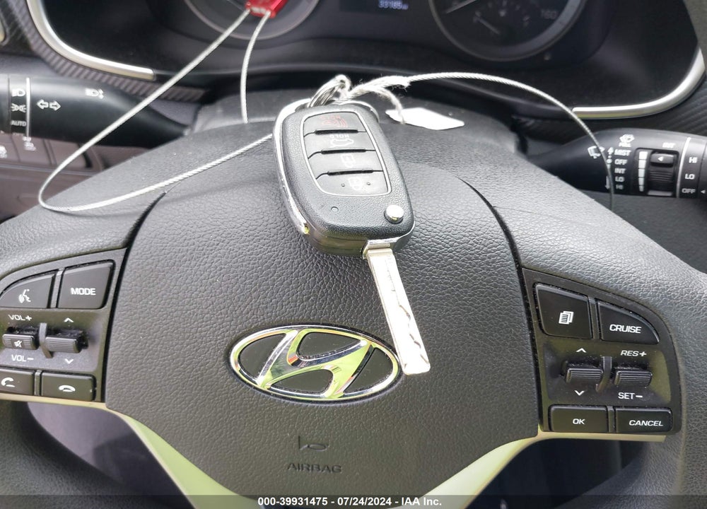 2020 HYUNDAI TUCSON SE VIN: KM8J2CA42LU225787