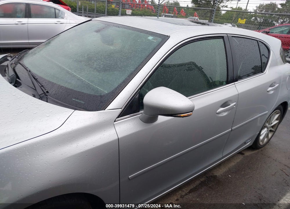 2013 LEXUS CT 200H VIN: JTHKD5BH0D2155542