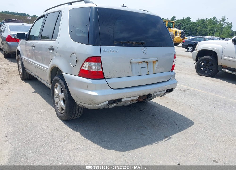2004 MERCEDES-BENZ ML 350 4MATIC VIN: 4JGAB57E04A496488