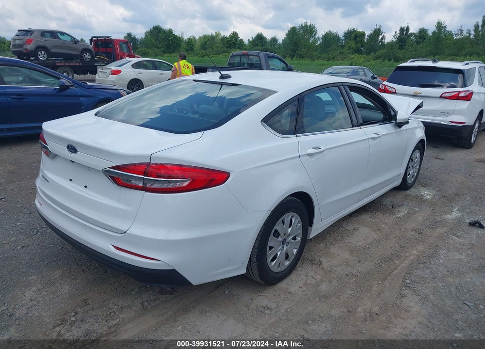 2019 FORD FUSION VIN: 3FA6P0G73KR266856
