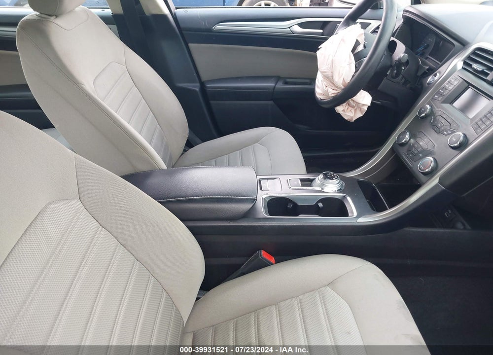 2019 FORD FUSION VIN: 3FA6P0G73KR266856