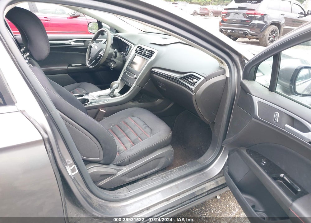 2013 FORD FUSION SE VIN: 3FA6P0HR9DR233346