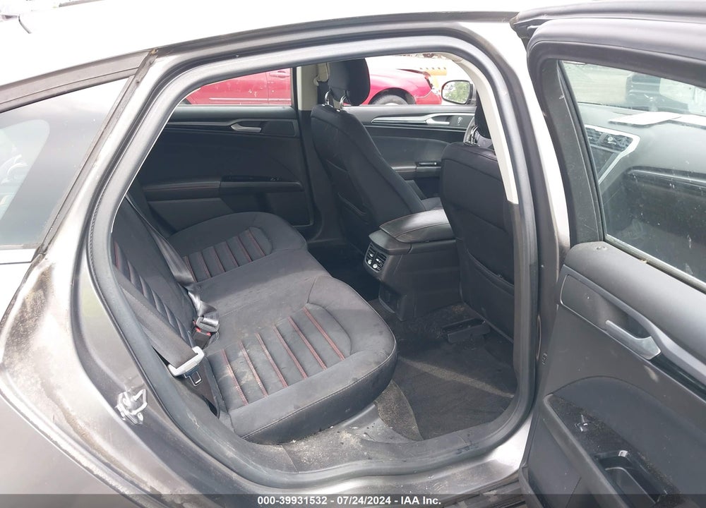 2013 FORD FUSION SE VIN: 3FA6P0HR9DR233346