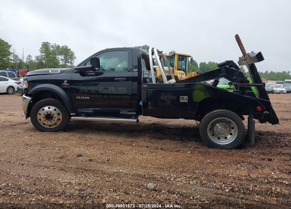 2019 RAM 4500 CHASSIS TRADESMAN/SLT VIN: 3C7WRKAL2KG671868